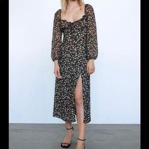 Zara NWT Floral print midi dress size L
